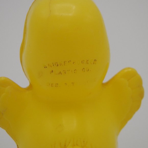 3.5" Vintage 1950's Knickerbocker Plastic Company Easter Basket Chick Toy - Picture 7 of 10